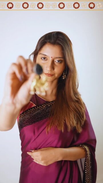 Bold. Divine. Timeless. 

Our Black Stone Kamdhenu Earrings bring together tradition and striking elegance. A powerful symbol of prosperity crafted into a statement piece for your festive wardrobe.

Part of our exciting new collection, it is designed to make every celebration shine.

Shop now and style tradition with confidence.

#KamdhenuEarrings #BlackStoneJewellery #HandcraftedJewellery #StatementJewellery #EthnicStyle