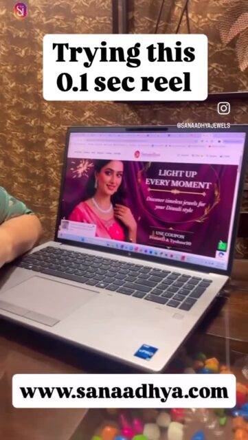 Following the trend ❤️
www.sanaadhya.com
#jewelry #earrings #necklace #trendy #reel #sanaadhyajewels