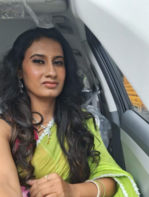 ✨ Sanaadhya Style Guide ✨
Swipe to see how our lovely customer Ashlesha styled her Sanaadhya neckpiece so beautifully — a perfect blend of grace, colour, and shine. 💚✨
💎 1. Pair shimmer with vibrant colours
Ashlesha’s lime-green saree creates the perfect contrast for our white-stone necklace set, making the jewellery stand out effortlessly.
💎 2. Keep the neckline simple
The elegant necklace sits beautifully on a clean neckline, allowing the intricate detailing to remain the highlight.
💎 3. Earrings that frame the face
The matching earrings add balance and enhance her soft curls, bringing symmetry and charm to the look.
💎 4. Soft glam for a timeless finish
Kohl-lined eyes, a subtle bindi, and loose waves come together to create a modern yet traditional aesthetic.
✨ Thank you, Ashlesha, for sharing your gorgeous photos with us. You look absolutely stunning in Sanaadhya. 🤍
#SanaadhyaJewellery #StyleGuide #CustomerDiary #SareeStyling #EthnicElegance #ShineWithSanaadhya #IndianJewellery #FestiveStyle #SanaadhyaStories ✨