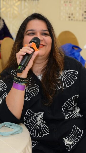 Nari Tu Narayani ✨🌸 

Grateful to be surrounded by such inspiring and beautiful souls 💫 
Meeting Kishori Sahane, Sonia Agarwal & Meenal Thipse was truly special 🤍✨ 
An evening filled with laughter, warmth, and unforgettable conversations 💖 

Tagging all the wonderful ladies who made this meet so memorable 🥰👇 
@kishorishahane 
@soniakonjeti 
@meenalthipse 
@anchor_tinaa_agrawal 
@madhus.collections 
So much love, positivity & power in one frame 🌼✨ 

#NariTuNarayani #WomenPower #GratefulHeart #BeautifulSouls #MemorableMoment