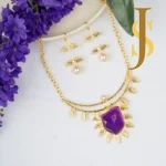 Raw Quartz Stone Neckpiece with Pearl Earrings online design jewellery set