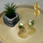 Leaf Design Stud Earring - Green