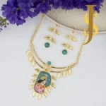 Tanjore Handcrafted Golden Hasli with Pearl Earrings