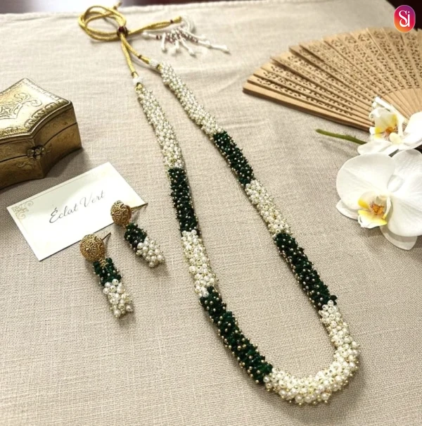 Antique Gold Royal Beads Mala Necklace Set Bottle Green