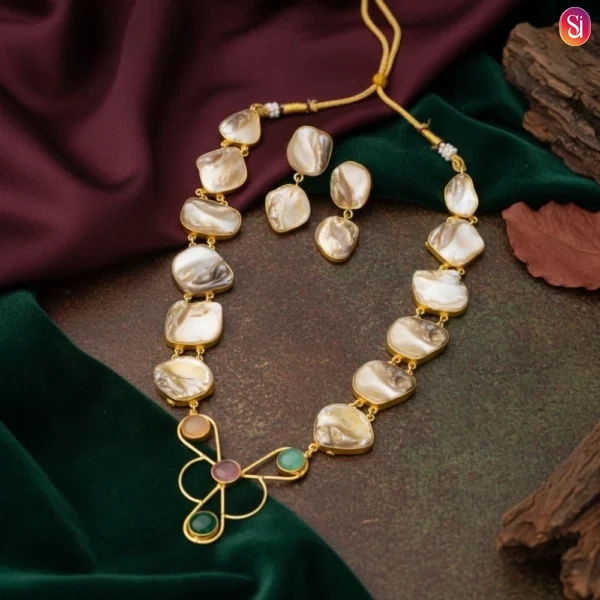 Sanaadhya Baroque Pearl Long Necklace With Monalisa Stone