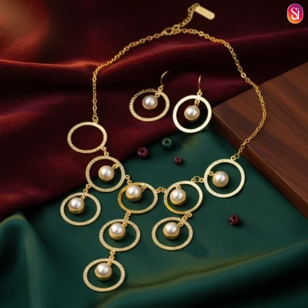 Sanaadhya Golden Chain Neckpiece With Pearl Beads