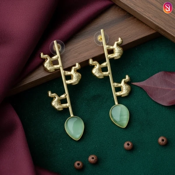 Sanaadhya Goldplated Camels Earring With Dew Drops