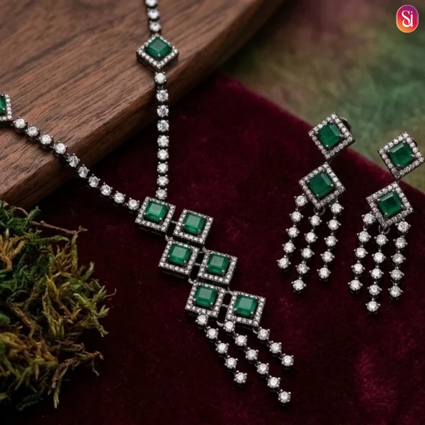 Sanaadhya Victorian American Diamond Elegant Party Necklace